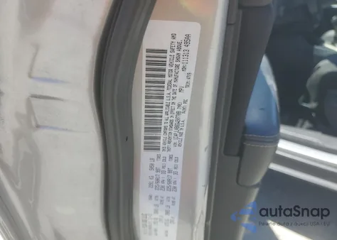 2016 Jeep Cherokee Sport из США, поврежденный, VIN 1C4PJLAB8GW207708